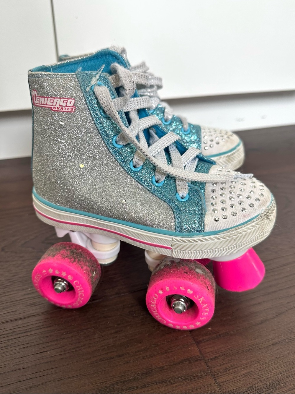 Chicago Skates Kids Glitter Quad Roller Skates Size J11